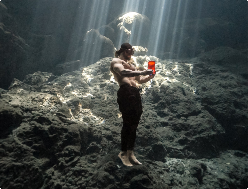 Generic freediving scene; not the named athlete